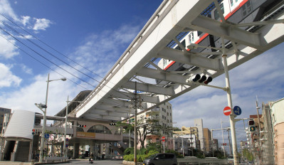沖縄都市モノレール:当ホテルは美栄橋駅から徒歩約5分
