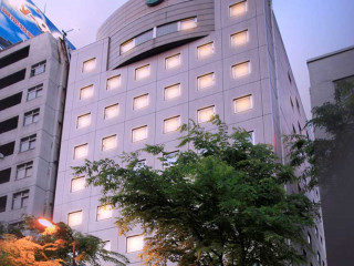 画像:ホテルルートイン東京池袋外観