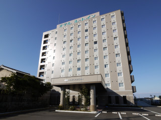 画像:ホテルルートイン魚津外観